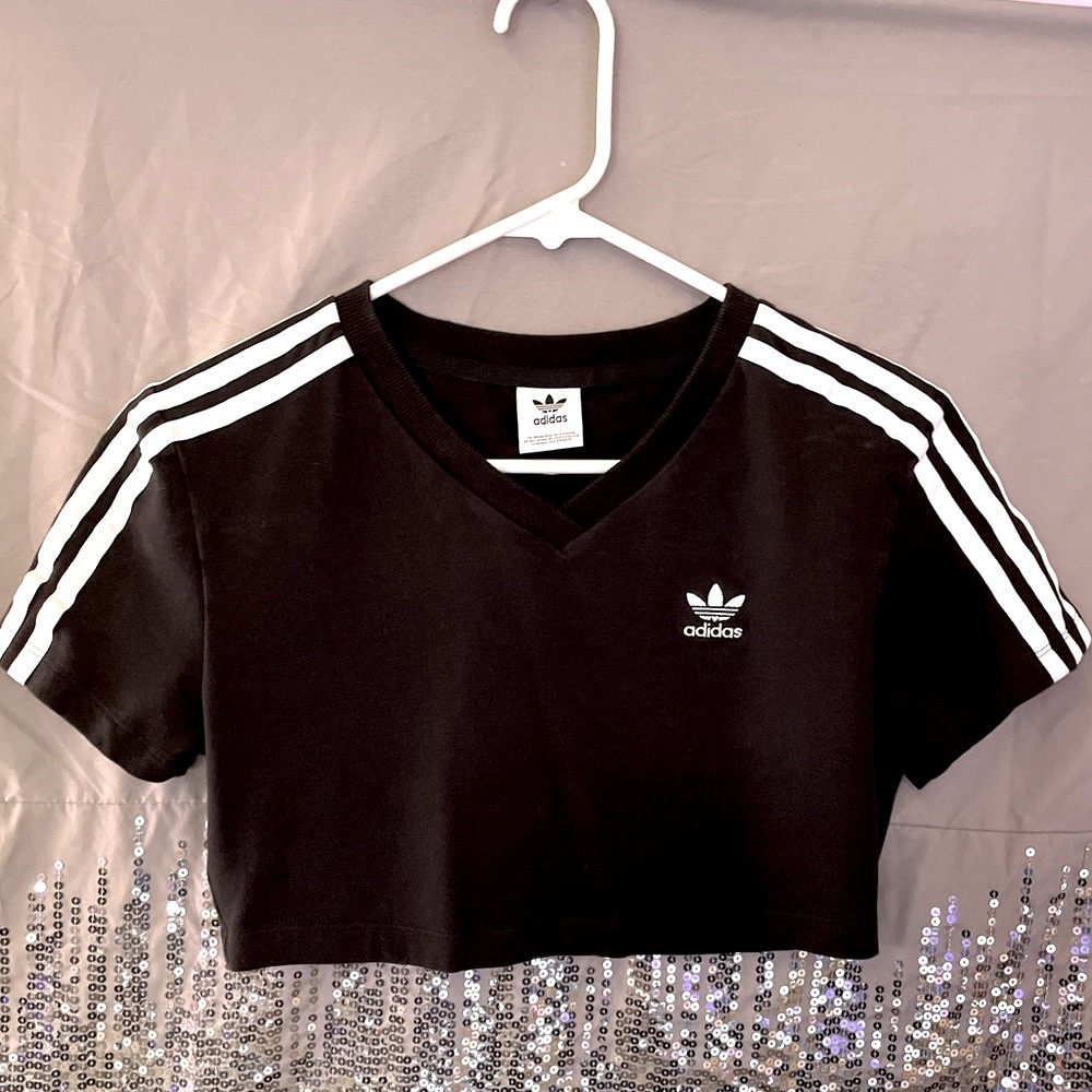 Adidas Small Black & White Crop T shirt